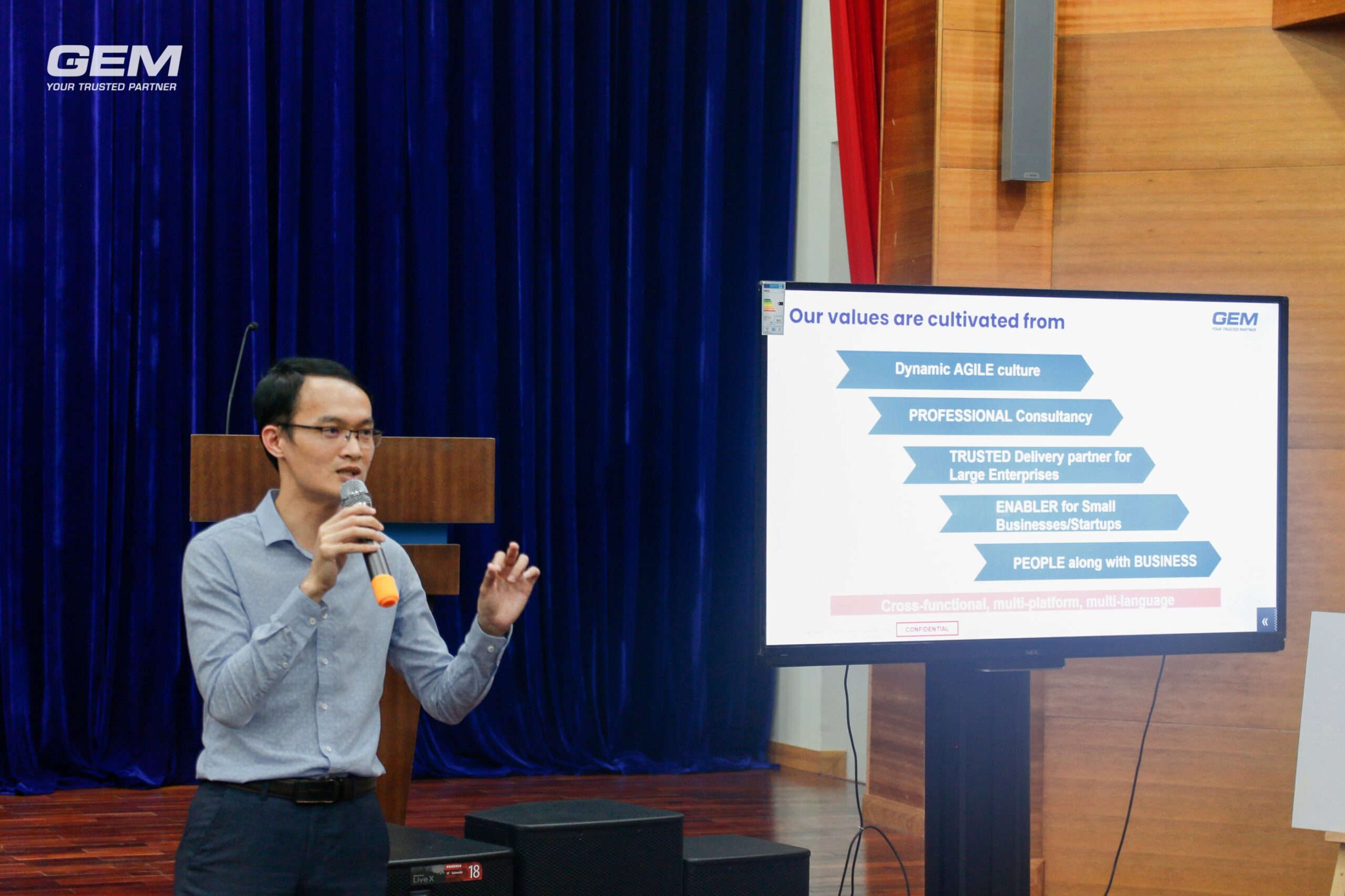 GEM held an Open Talk event: "Leading the Change"