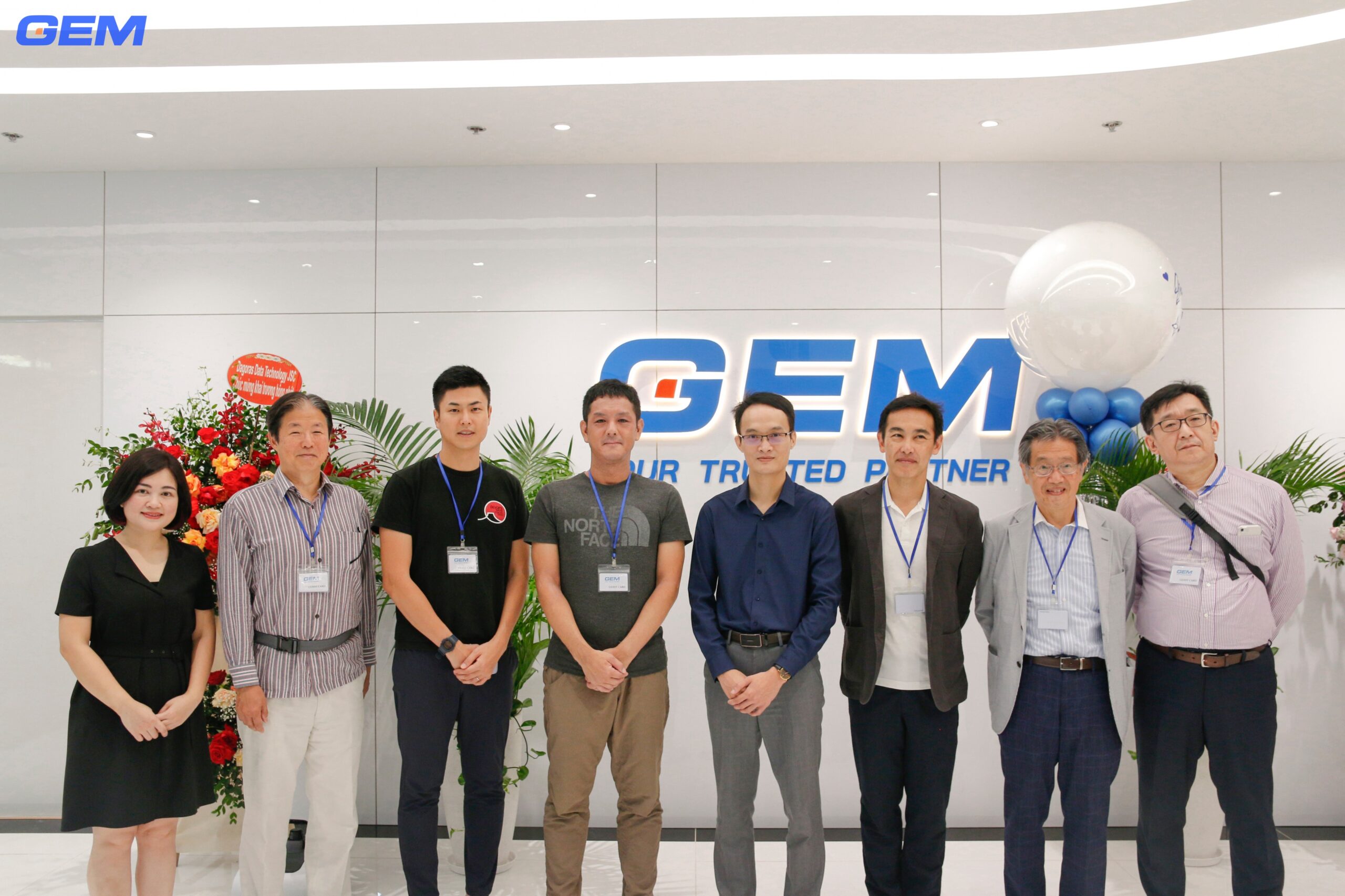 Japanese partners paid a visit to GEM’s office