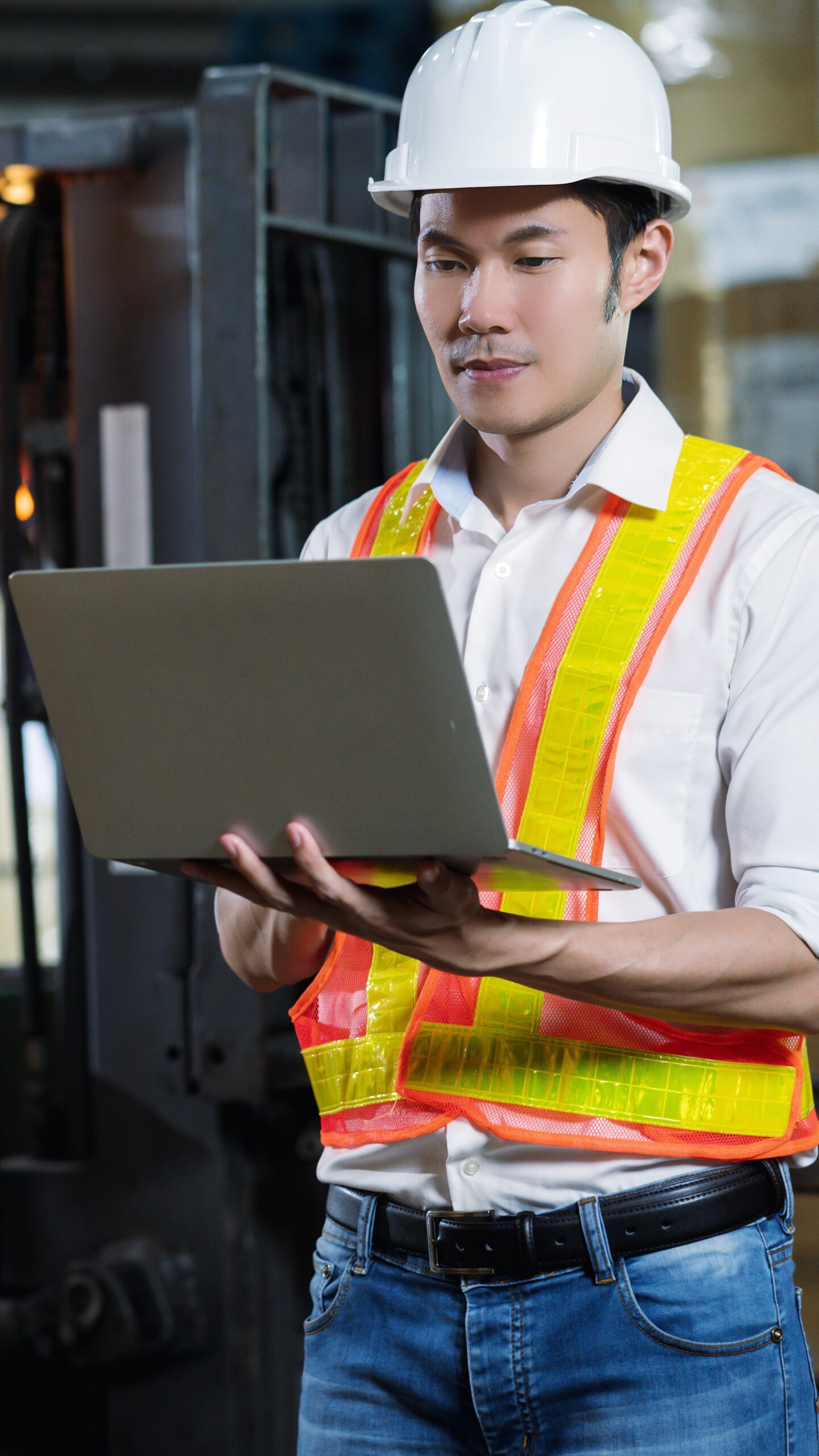 engineer staff male warehouse worker hard hat working walking through logistics center warehouse factory construction site logistics architect forklife driver man builder indoors background