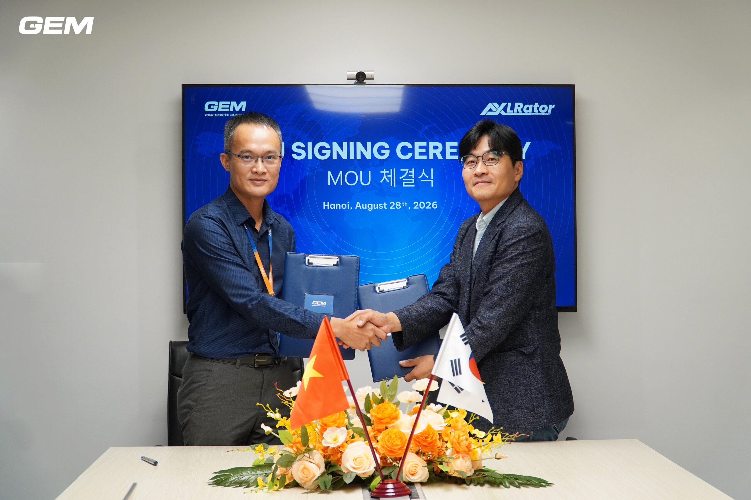 AXlrator-GEM MOu signing